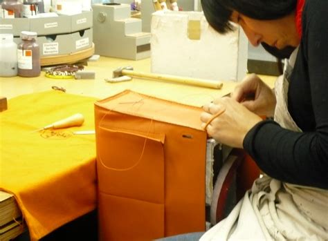 hermes doubs|Hermès crée deux ateliers de maroquinerie en Franche.